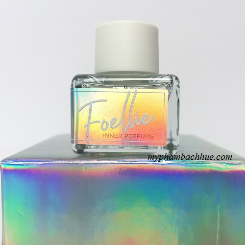 Nuoc-hoa-Foellie-mau-trang-bac